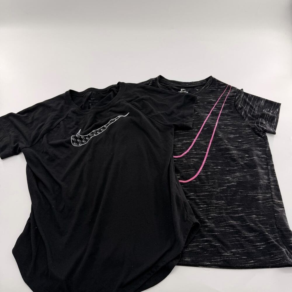 Nike Sportswear Dri Fit Girls Juniors XL T Shirt Bundle Athletic Two Piece 18/20